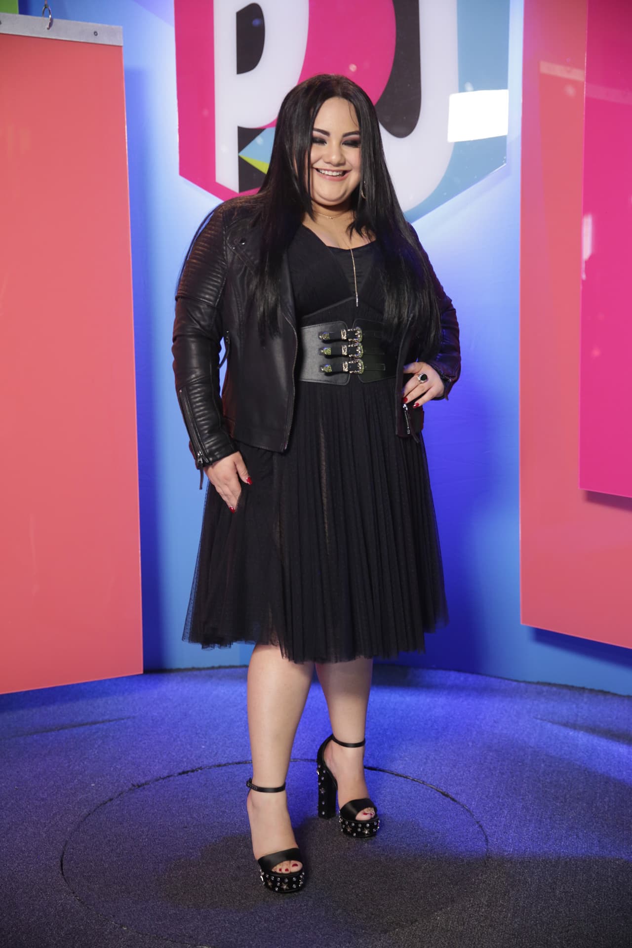 Sandra Padilla en su primera alfombra.