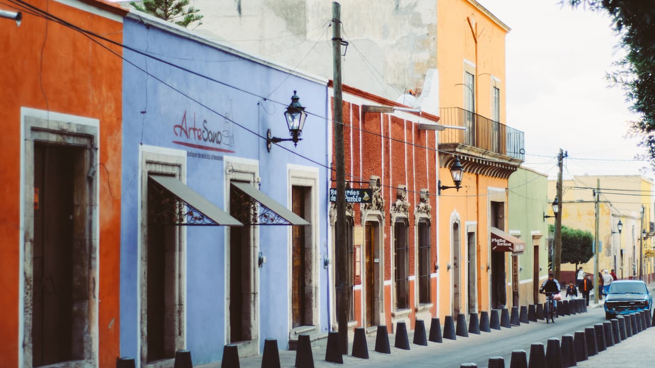 Retorno a México: siete años de soledad