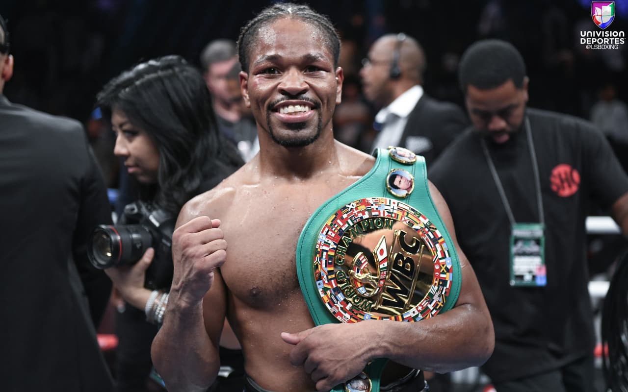 Shawn Porter se convirtió en el nuevo campeón wélter del CMB tras derrotar por decisión unánime (116-112, 115-113, 115-113) a Danny García en el Barclays Center de Nueva York. Porter impresionó por la gran presión que ejerció durante toda la pelea, incomodando al favorito García.