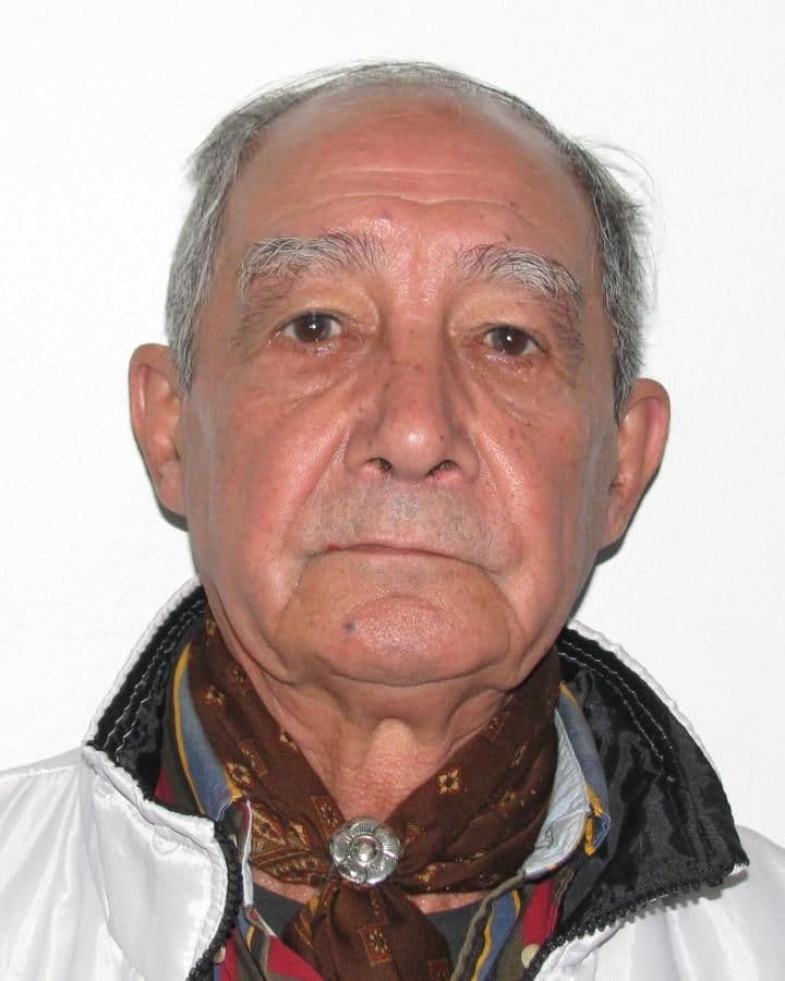 <h3 class="cms-H3-H3"><b>Florencio Rodolfo Martín</b> </h3>
<br> 
<br>El argentino, de 76 años, es buscado por los siguientes delitos: Abuso sexual agravado por ser gravamente ultrajante para la víctima por sometimiento, y por tratarse de episodios reiterados, además de corrupción de una menor de 13 años.
<br>