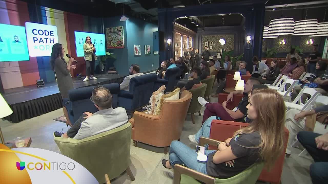 Jóvenes latinos brillaron en evento de tecnología en el sur de Florida