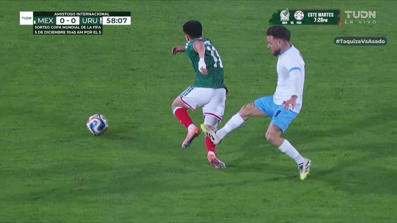 ¡Entrada criminal de Nández sobre Gilberto Mora termina en amarilla increíble!