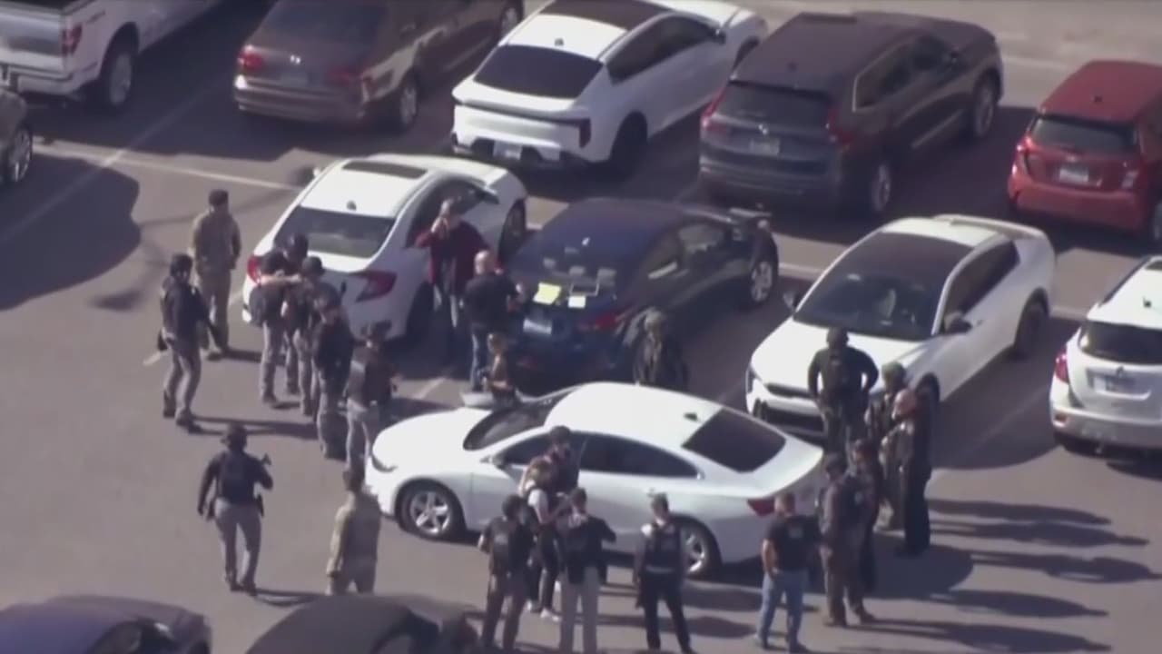 Levantan el cierre total de una base aérea en Arizona tras reporte de un atacante armado