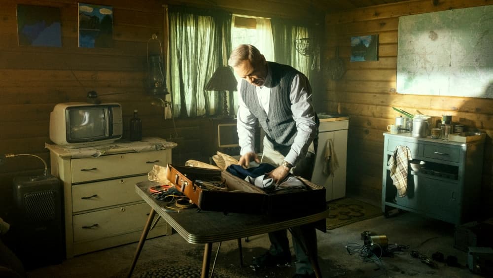 Callum Keith Rennie como Lester Pocket en The Umbrella Academy