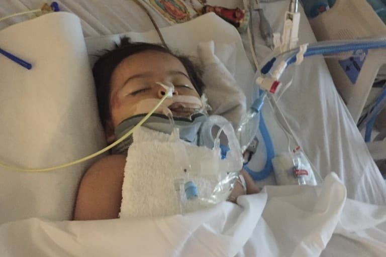 Mason se debate entre la vida y la muerte