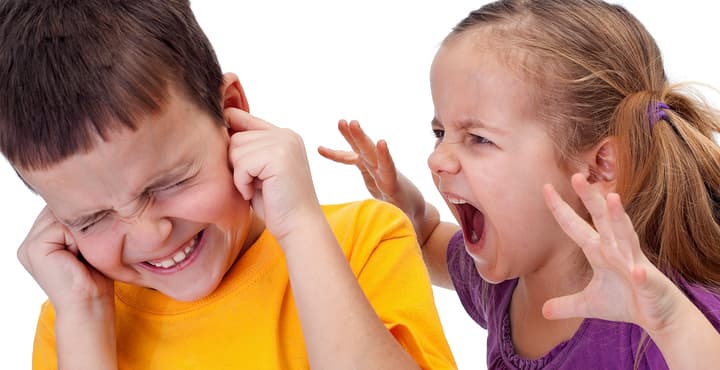 Reglas del buen hablante y el buen oyente: enséñaselas a tus hijos y úsalas en casa