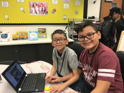 El distrito escolar de Cicero inaugura su cuarto laboratorio Steam 