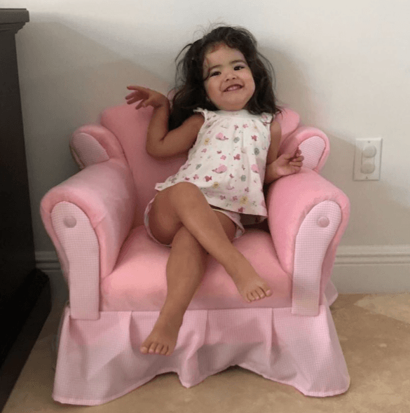 Hasta para despertar hay que tener estilo y ella lo tiene.