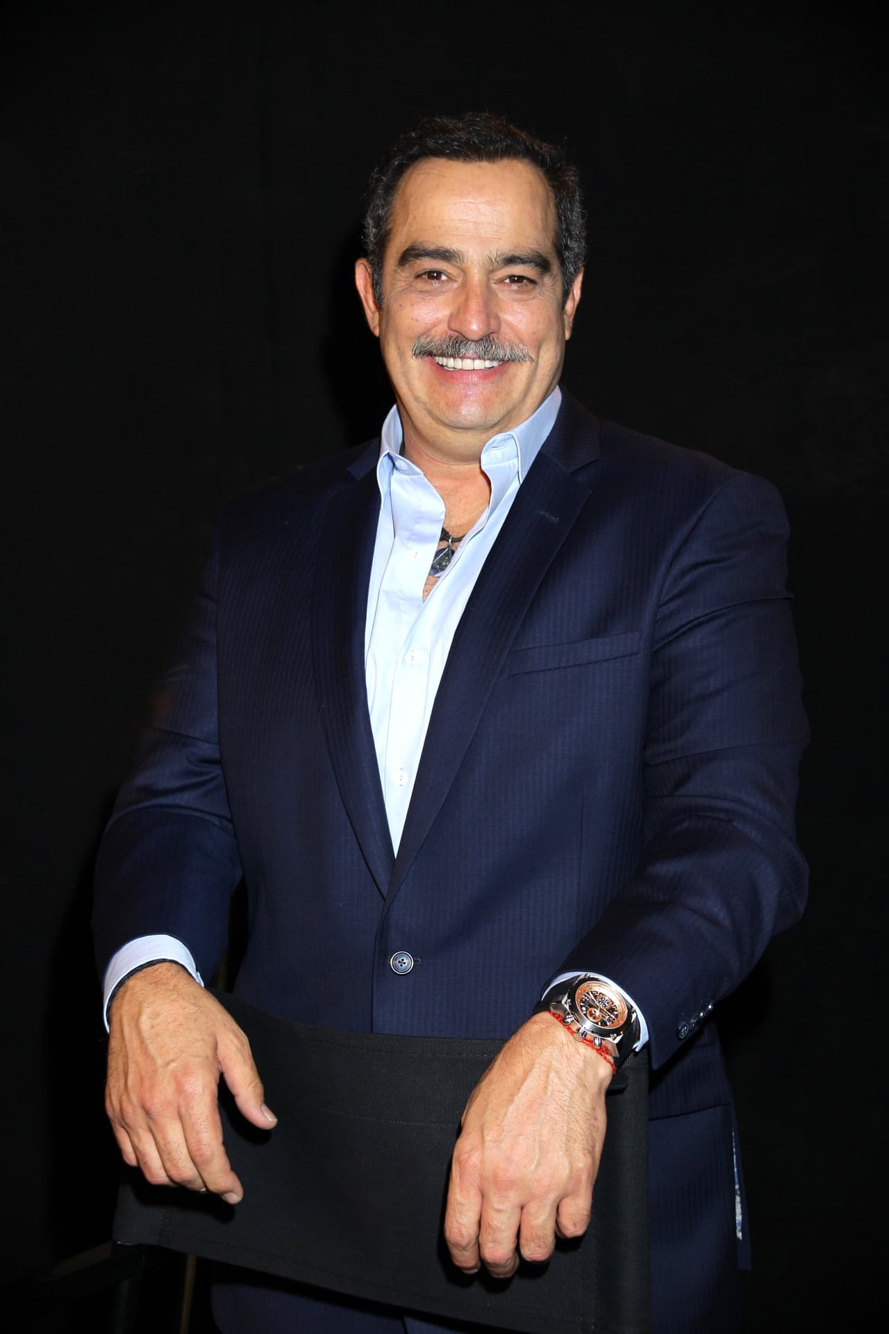 "
<b><a href="https://www.univision.com/entretenimiento/celebridades/su-amor-traspaso-la-pantalla-famosos-que-se-enamoraron-en-el-set-fotos" target="_blank">Cuando estuvimos en ‘Amor en silencio’ salimos dos o tres meses,</a></b> estuvimos saliendo, pero eso tiene mucho, mucho rato, 32 años nada más”, dijo para el programa 
<a href="https://www.youtube.com/watch?v=Fc0UiHXttz4" target="_blank">'De primera mano' </a>e l pasado 17 de julio.