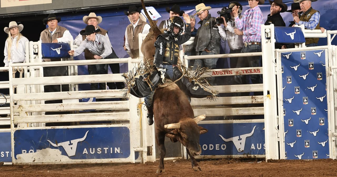 Rodeo Austin cancela sus eventos por la pandemia del coronavirus 

