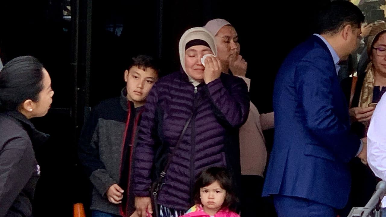 La familia completa además un matrimonio de recién casados perdió la vida un día antes de la celebración del Día de Acción de Gracias al desplomarse la pequeña aeronave en la que viajaban.