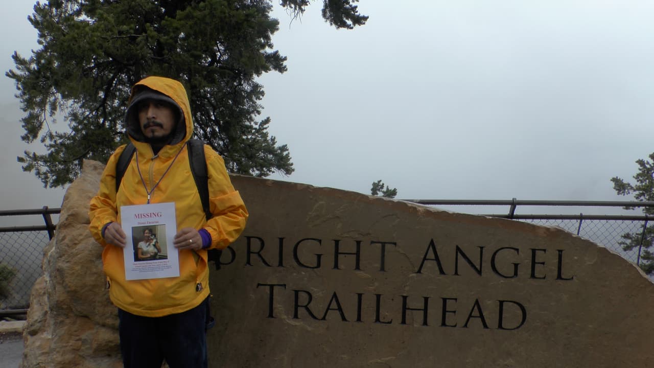 Alejandro Zacarías regresó al Gran Cañón en la búsqueda de su hija y de respuestas.