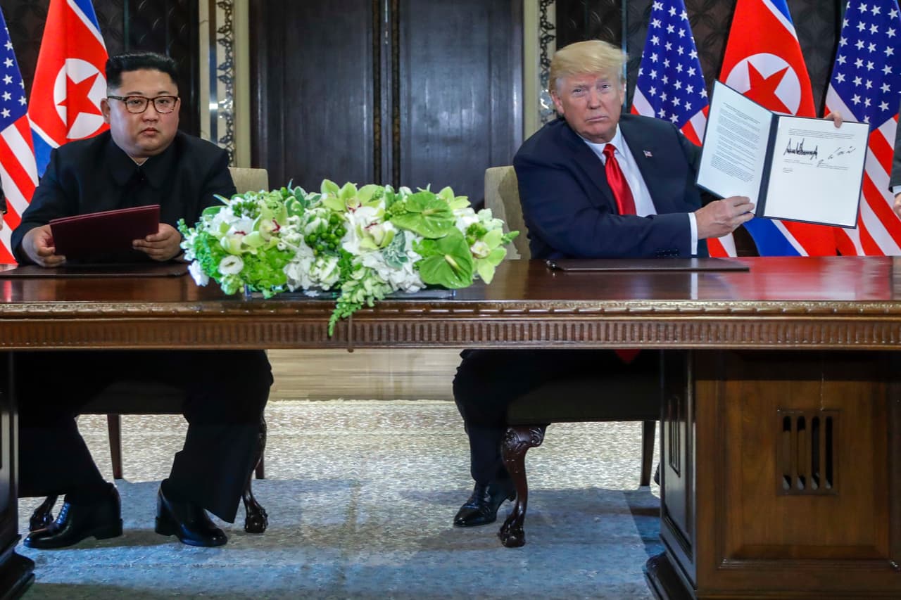 Trump firma declaración con Kim Jong Un y dice que la desnuclearización de Corea del Norte empezará "muy pronto"