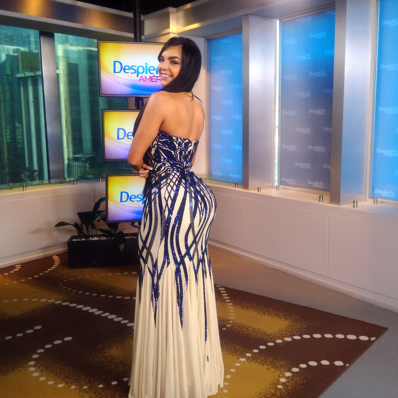 Aleira no considera estar en un error por tornear sus curvas a su antojo.