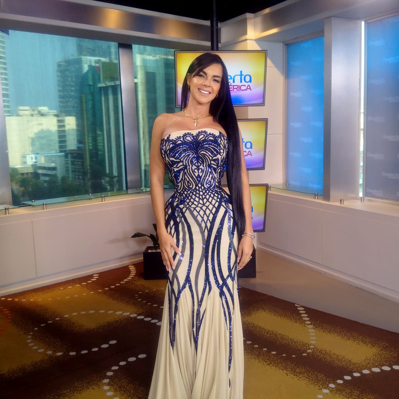 Gracias a su diminuta cintura, Aleida ha sido ya nombrada como la 'Barbie Latina'.