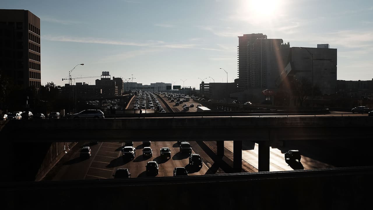 Dallas, Texas: 67 horas
<br>