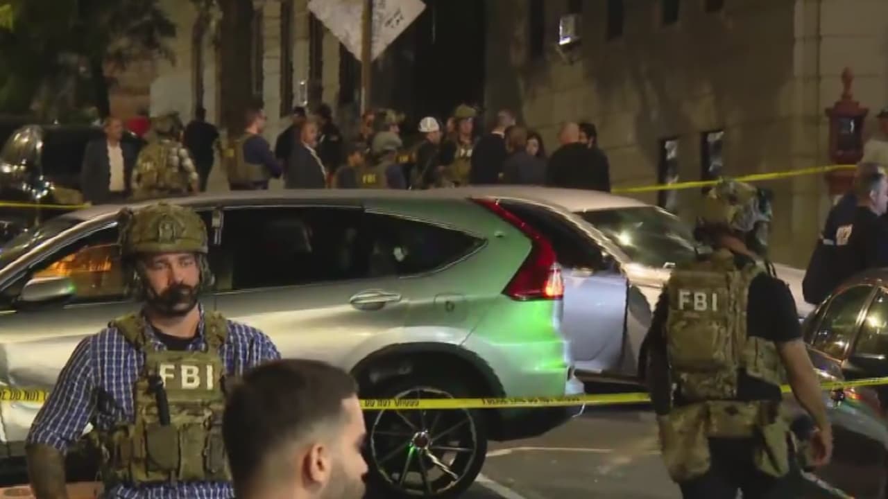 Hochul exige que publiquen videos corporales del operativo de ICE que dejó un hispano baleado en El Bronx