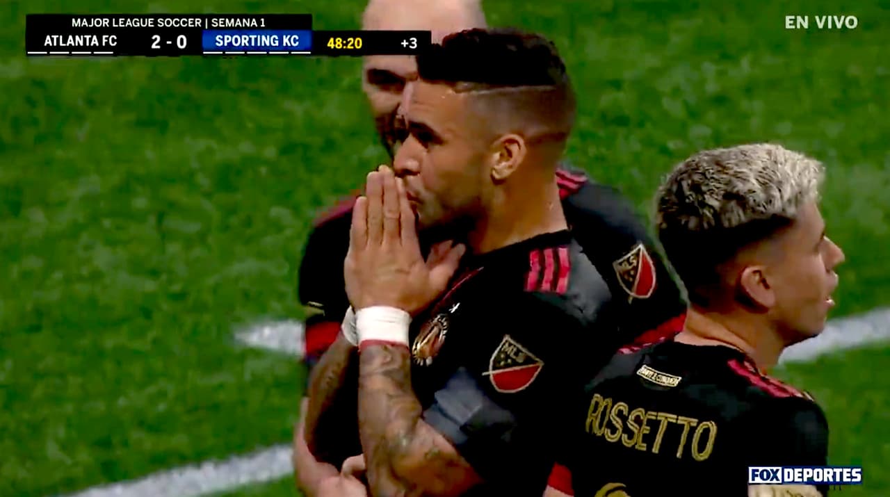 ¡Le ‘rompe’ la cintura al defensa! Dom Dwyer hace un golazo y marca el segundo