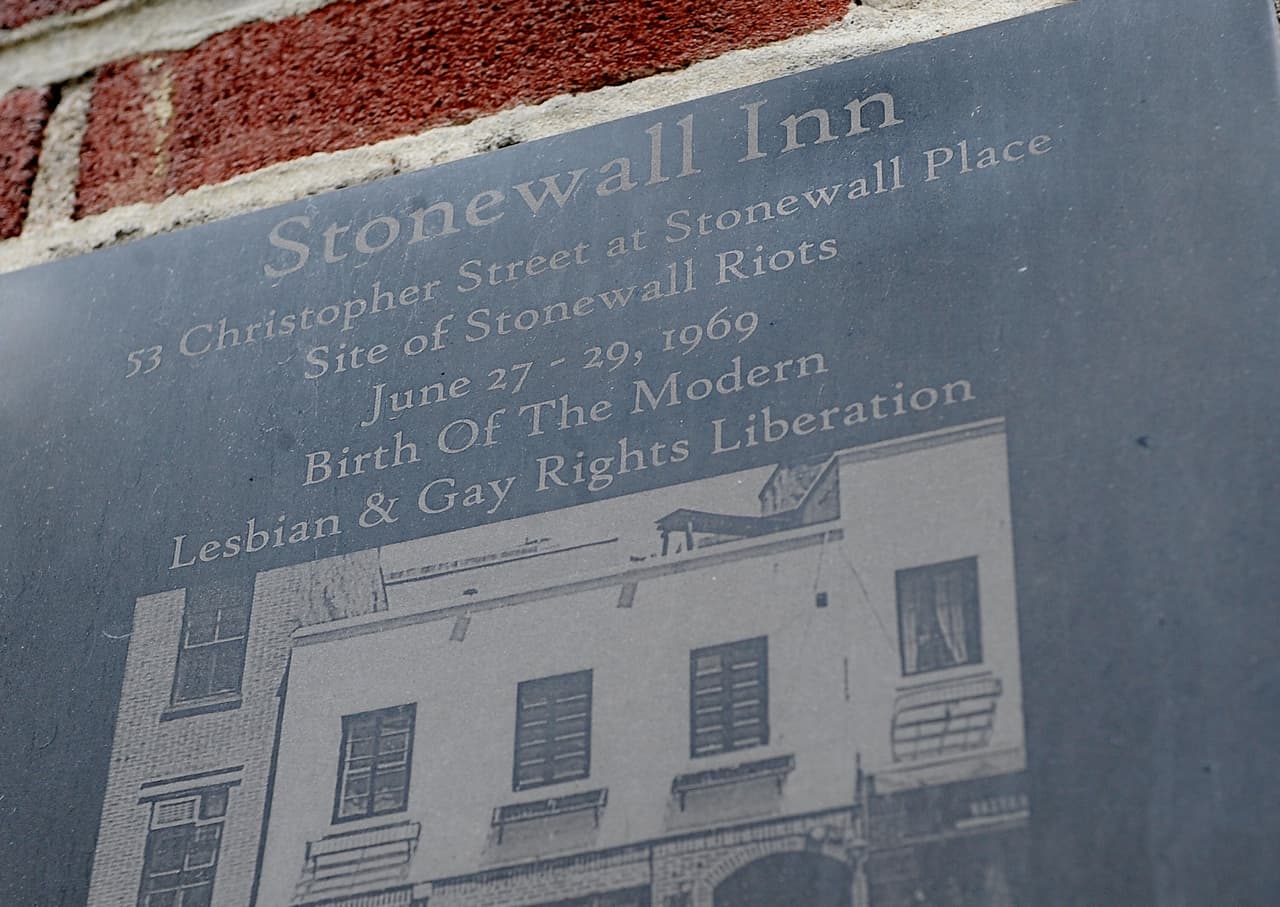 Histórico a sus 47 años, el “Stonewall Inn” en Manhattan.