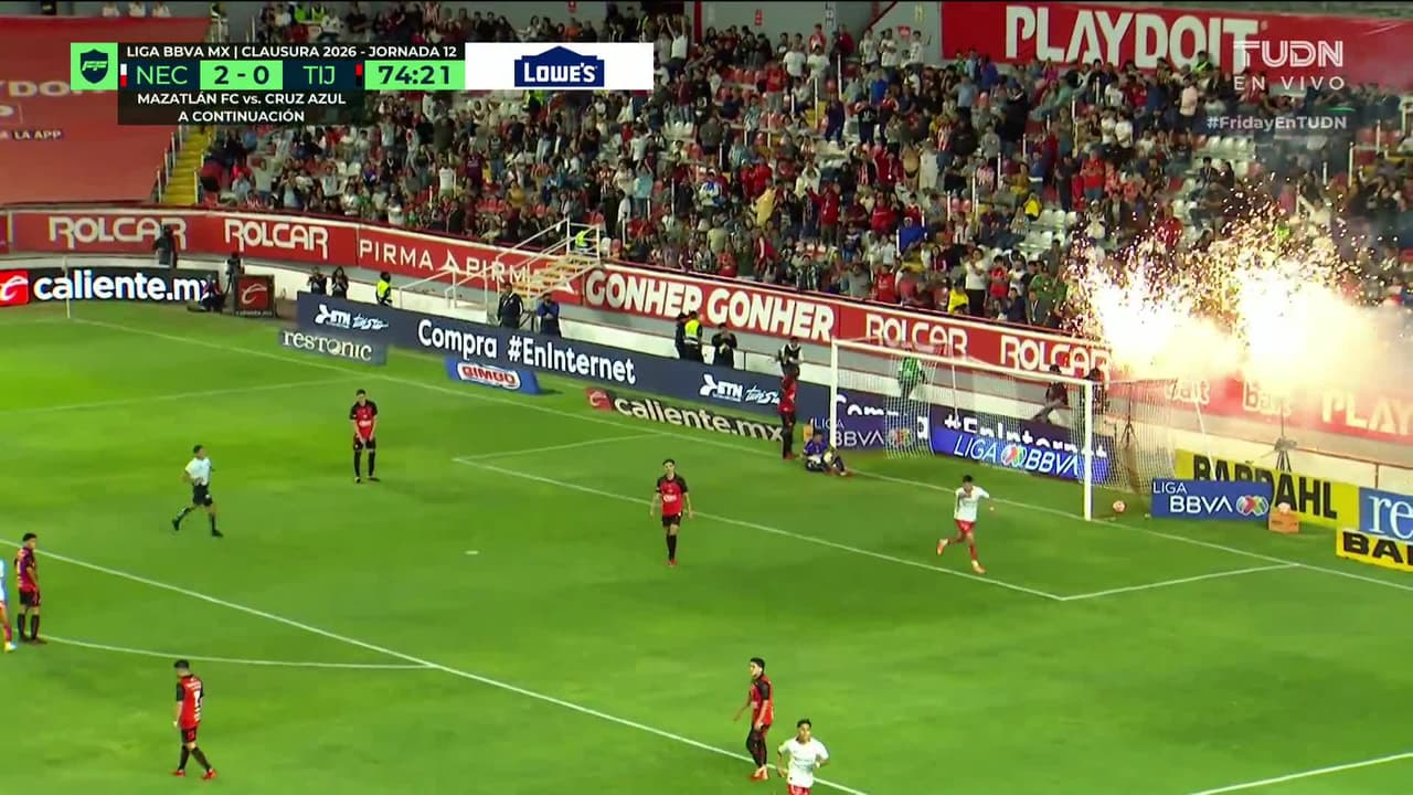 ¡GOL!  anota para Necaxa. Tomás Badaloni