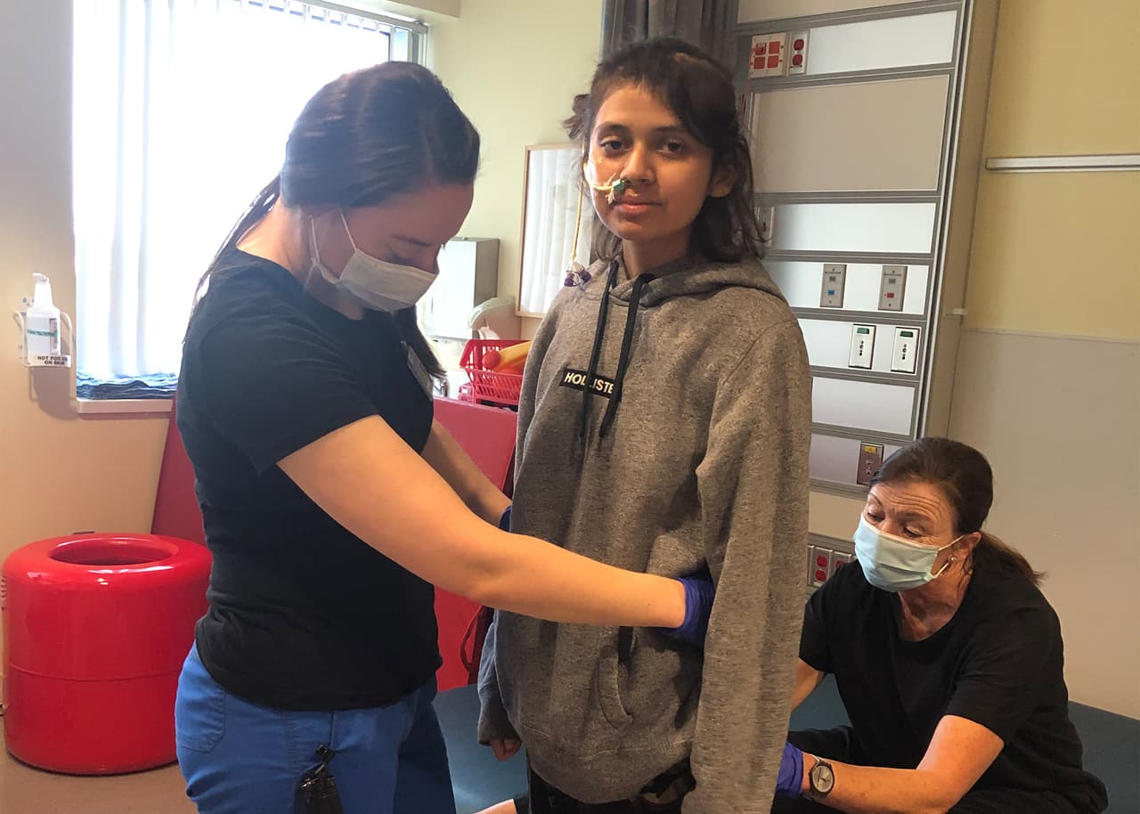 Rosario Santos aconseja a padres de encontrarse en una situación de 'no saber lo que tiene' pedir el examen que anzaliza el hongo causante de la enfermedad.