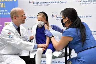 Todavía la vacuna contra el covid-19 no está autorizada para niños menores de 5 años.