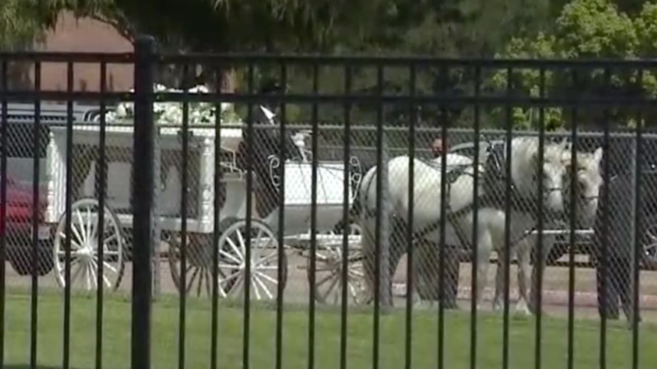 El servicio en honor a la soldado que sirvió al ejército de EEUU se llevará a cabo en la escuela César Chávez High School.