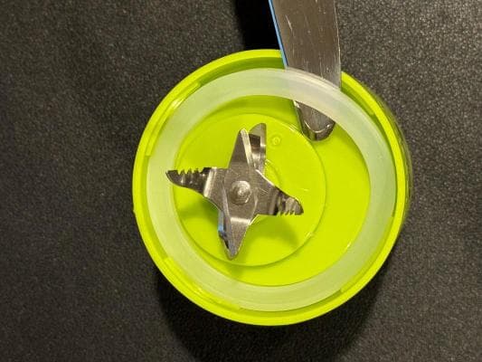 Llaman a revisión casi 5 millones de licuadoras vendidas en Costco, Target y Walmart tras cientos de incidentes