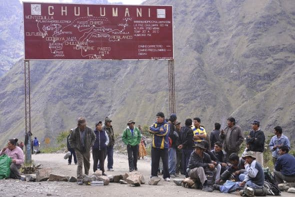 "Mantendremos esta medida hasta que se inicie un diálogo", afirmó, aunque condicionó el comienzo de negociaciones a que participen únicamente el ministro del Interior o el de la Presidencia en el lugar del conflicto.