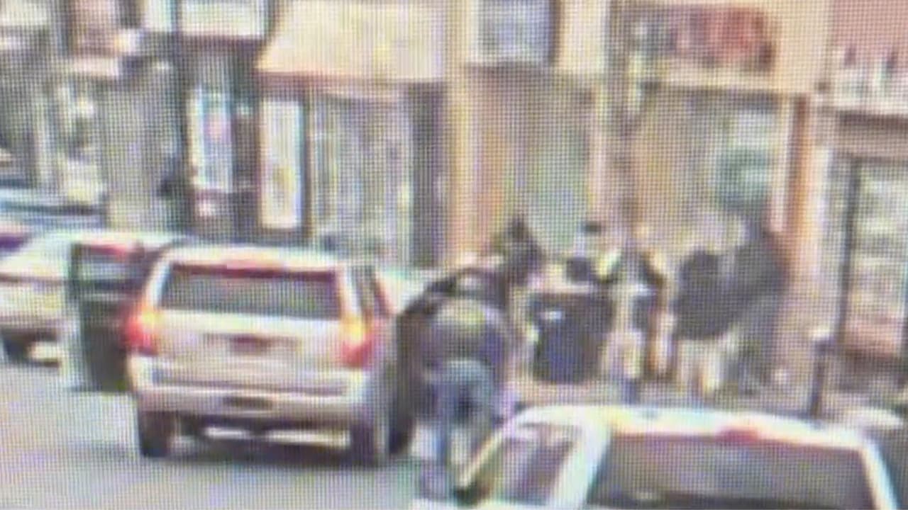 Al menos 15 agentes de ICE arrestan a hombre en calles de West New York