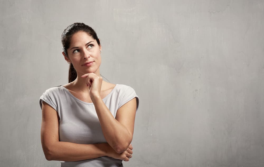 <b>Capricornio</b>
<br>Cambios inesperados, repentinos, en trabajo, fortuna y conceptos éticos y filosóficos. Nuevos intereses sociales y personales, actitud crítica ante todo, cuestionamiento de la veracidad de religiones y políticas.