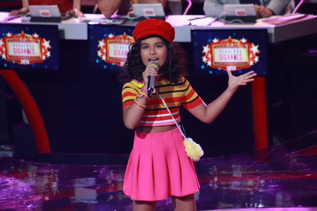 Valeria Rodríguez de 11 años llegó para medirse ante Anyelique. Lo hizo mejor y los jueces indiscutiblemente se quedaron con ella.