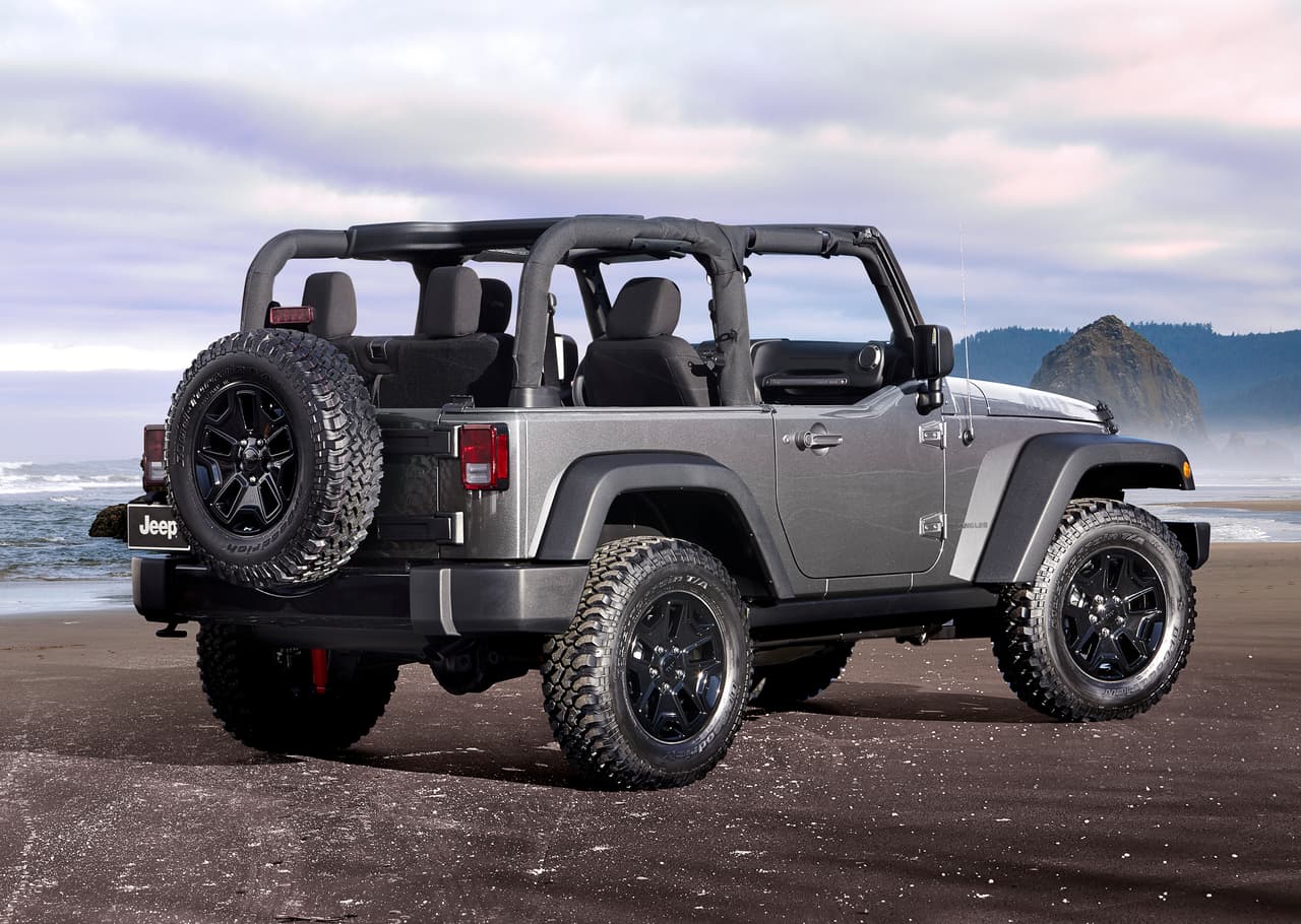 <h3 class="cms-H3-H3">2. Jeep Wrangler</h3>
<br>Depreciación promedio después de cinco años: 31.5%
<br>Precio sugerido al consumidor en 2014: $22,395
<br>Valor promedio actual: $15,340