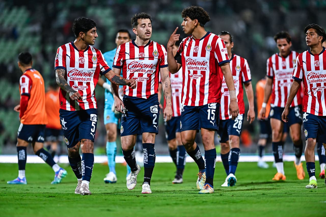 La dura baja en Chivas por fractura de cara al Clausura 2025