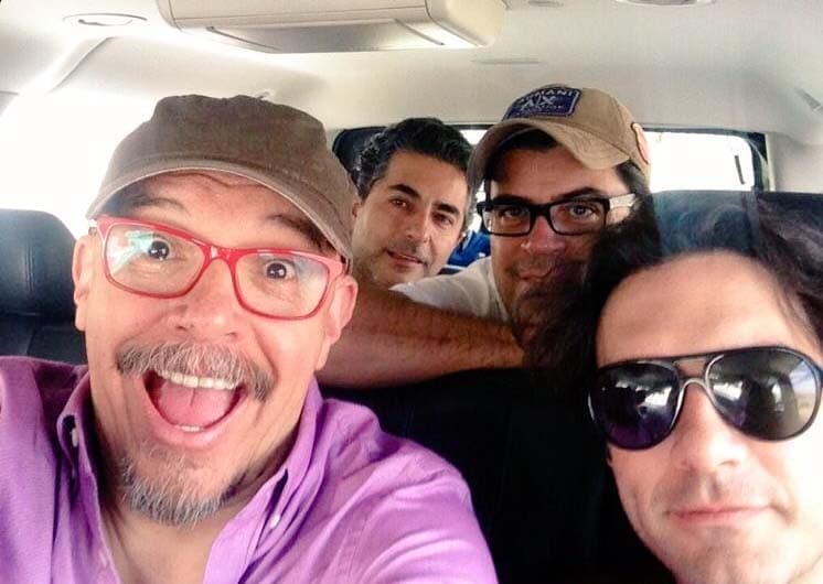 Raúl, "El Burro", Mauricio y Leonardo súper contentos de estar juntos.