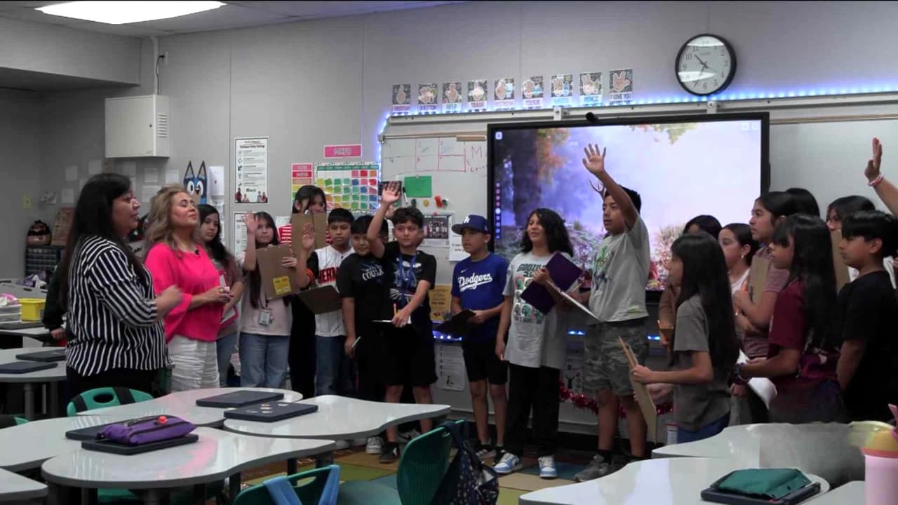 La emergencia educativa de Arizona: ¿Por qué los maestros abandonan las aulas?