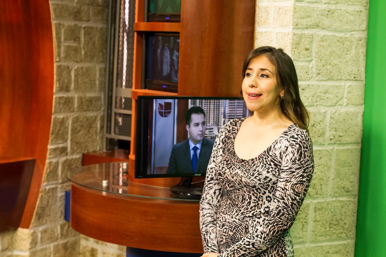 David Ríos captó lo que pasa detrás de bambalinas en Univision Austin.