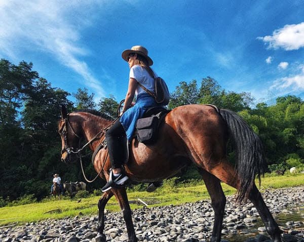 Está disfrutando al máximo su estancia en Colombia, ya que es un país que no conocía.