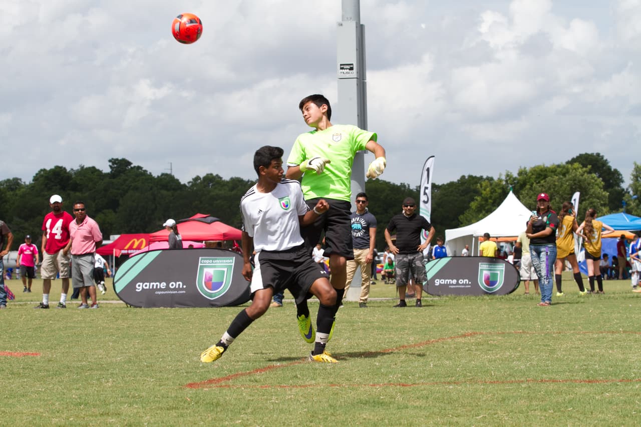 Cientos de personas se divirtieron en la edición 2016 de Copa Univision Austin, un evento que reúne a la comunidad y a los amantes del futbol soccer.