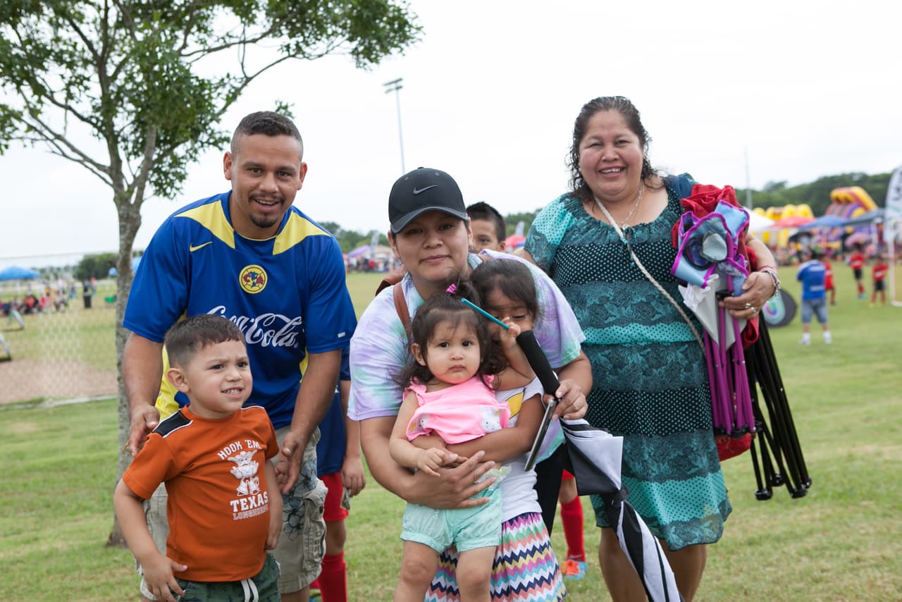 Cientos de personas se divirtieron en la edición 2016 de Copa Univision Austin, un evento que reúne a la comunidad y a los amantes del futbol soccer.