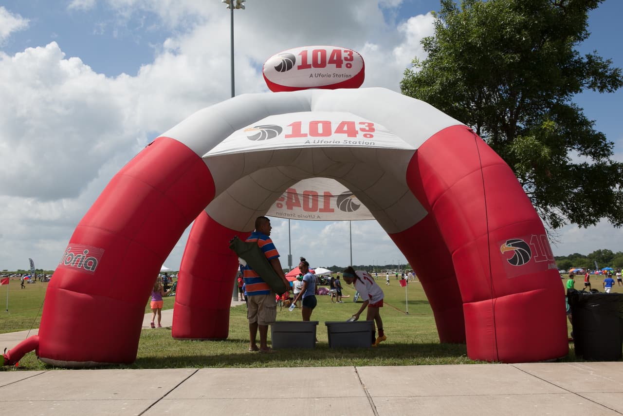 Cientos de personas se divirtieron en la edición 2016 de Copa Univision Austin, un evento que reúne a la comunidad y a los amantes del futbol soccer.