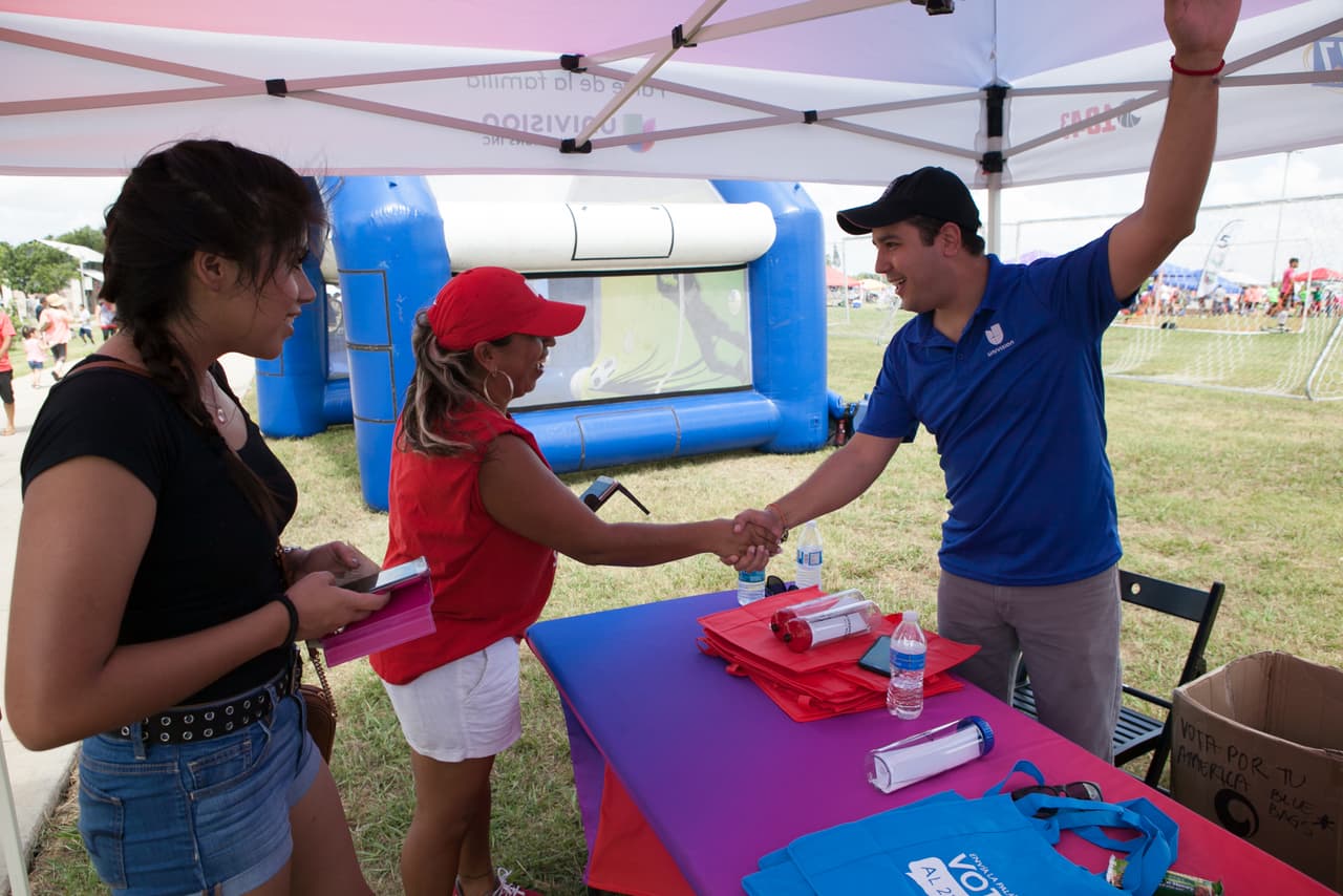 Cientos de personas se divirtieron en la edición 2016 de Copa Univision Austin, un evento que reúne a la comunidad y a los amantes del futbol soccer.