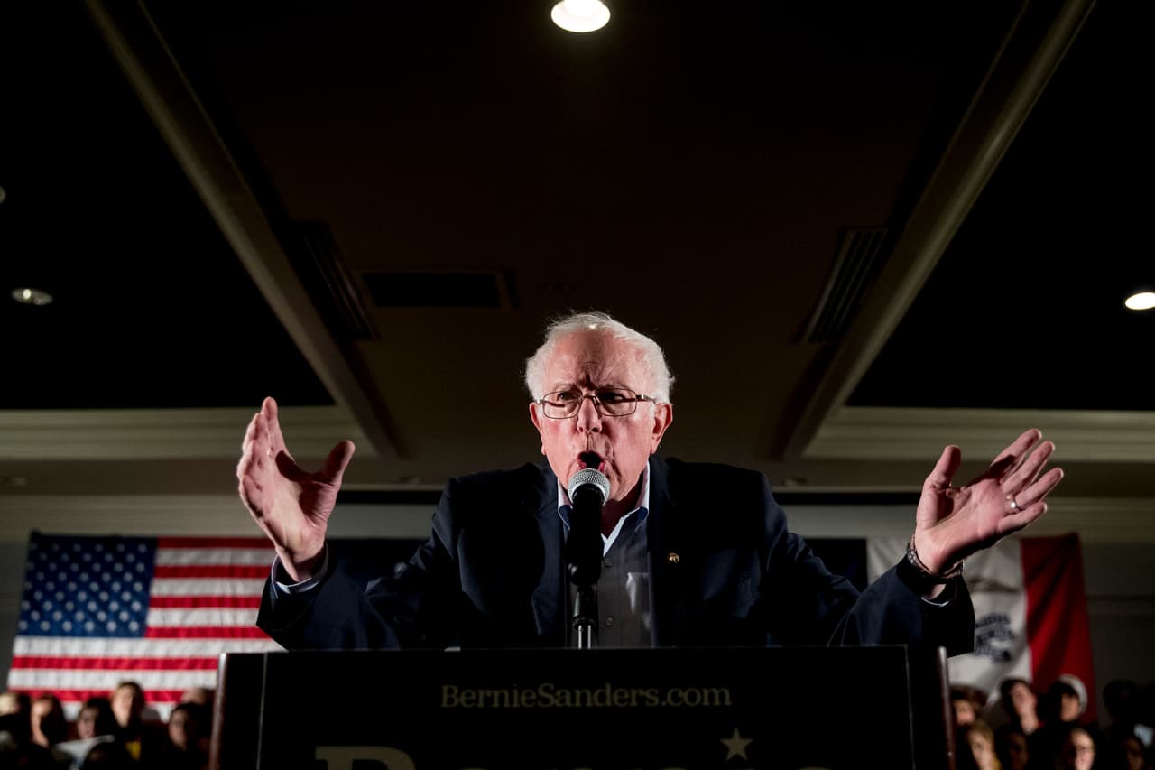 Elizabeth Warren asegura que Bernie Sanders le dijo que una mujer no podría ganar la presidencia