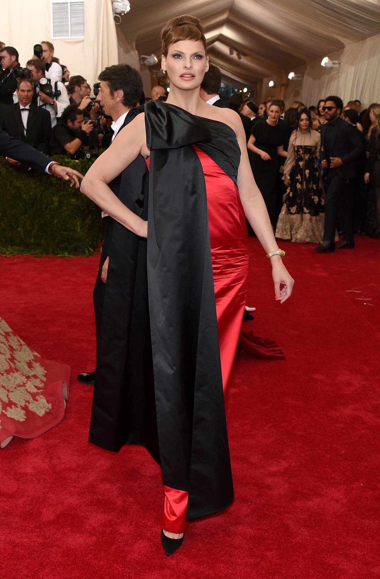 En 2015 apareció así en la alfombra roja de la MET Gala.