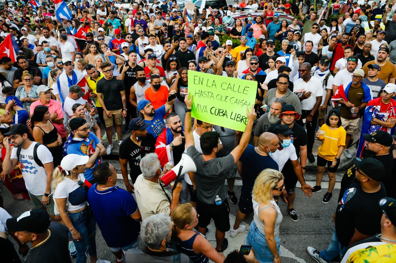Régimen castrista despliega a los “Boinas Negras” en varias ciudades de la isla