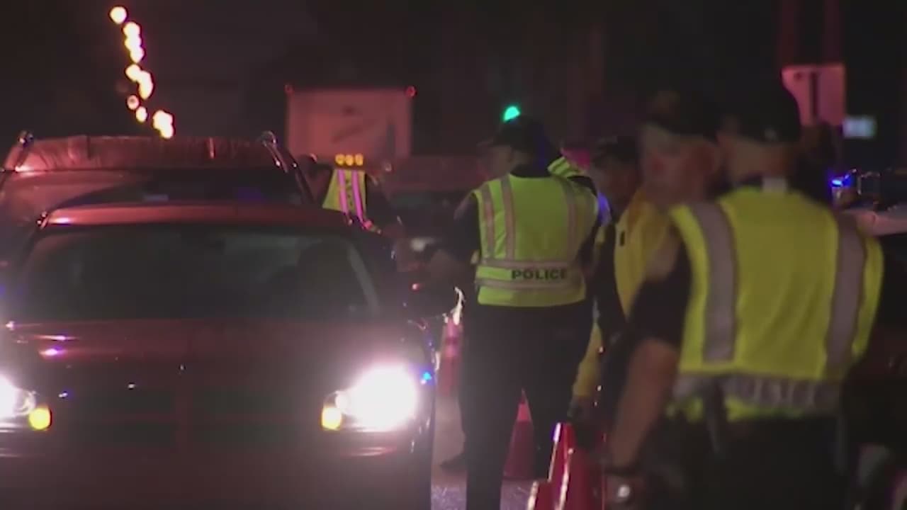 Fallo judicial pone en deportación automática a conductores borrachos