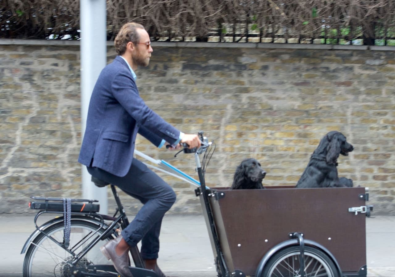 El hermano de la duquesa también compartió la alegría que le daba este vehículo y la importante función que tiene para él.
<br>