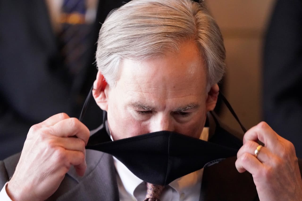 Texas y otros estados dejarán de pagar los $300 semanales por subsidio de desempleo