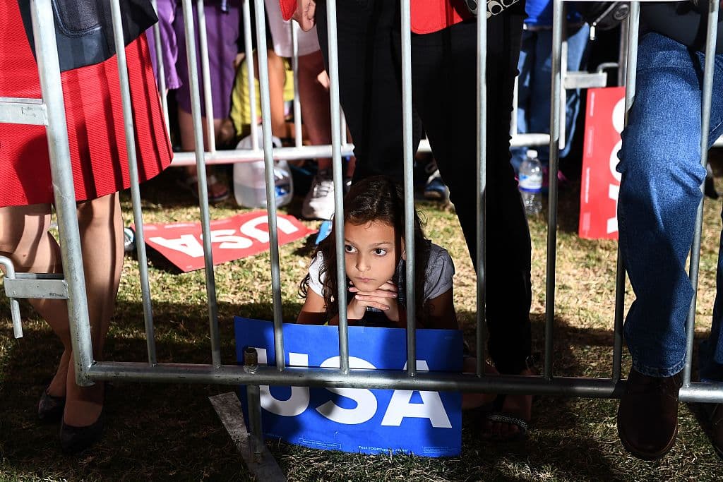 Sin cobertura de un día para el otro: el significado de la derogación de Obamacare para miles de niños en Arizona