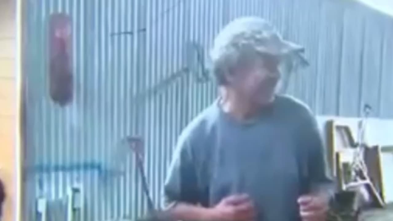 El hombre fue descrito como una persona alegre que era muy querido en el área donde vivía.